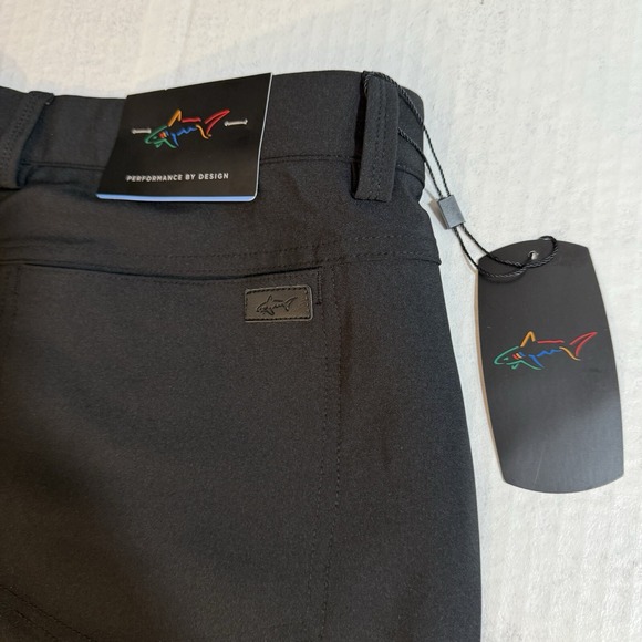 Mens NWT‎ 36x32 Performance Pants Greg Norman Stretch Comfort Classic Black Golf - Picture 2 of 16
